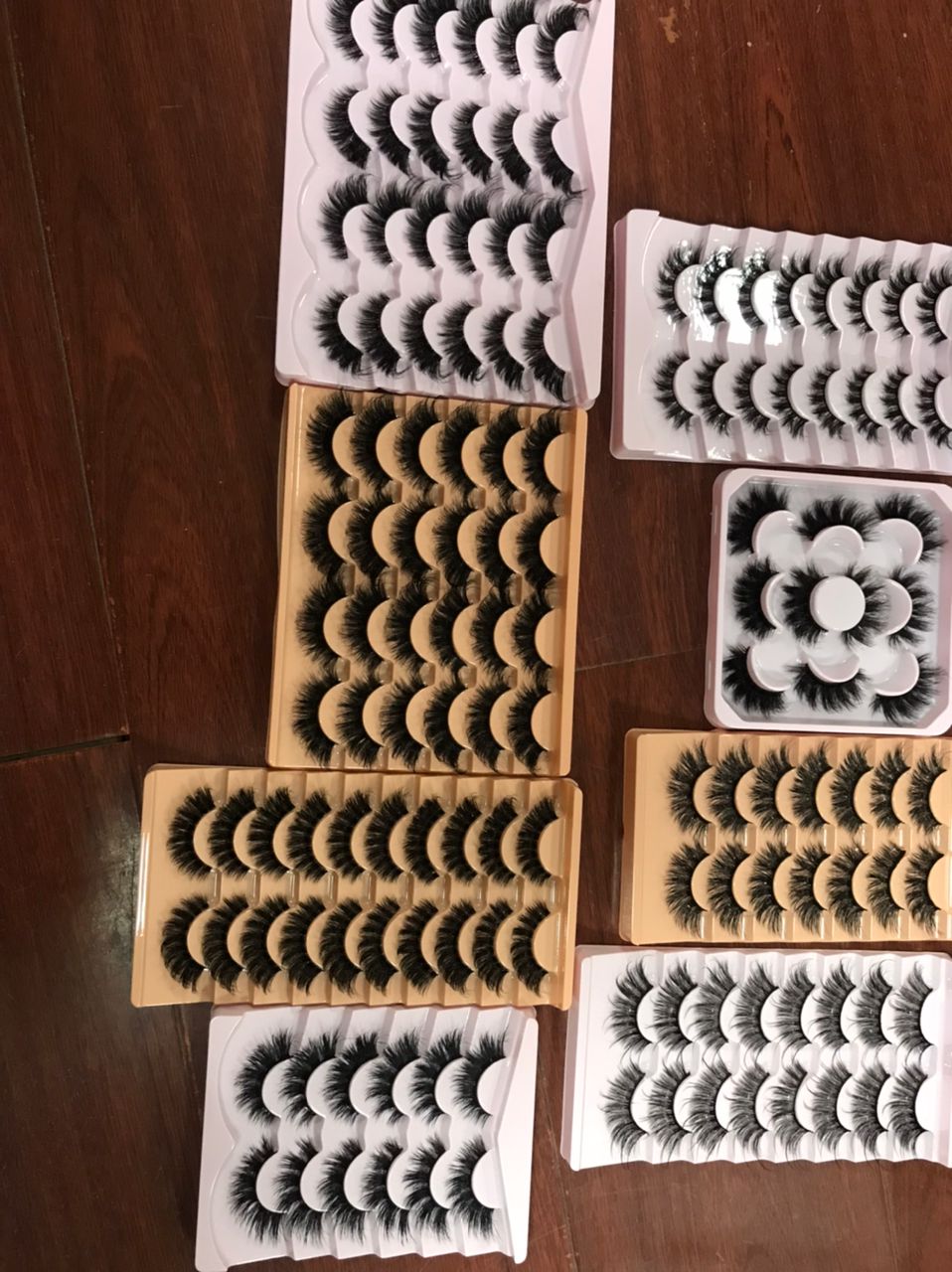 $15.99 for 8 packs lashes