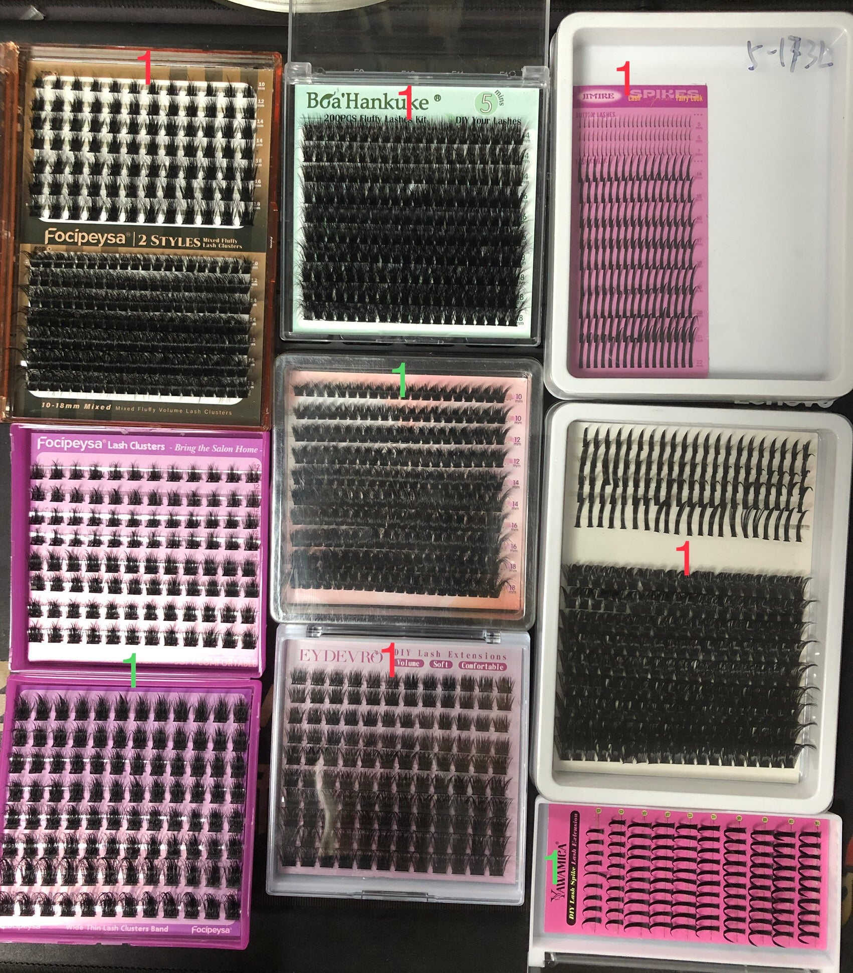 60 packs of lashes + 10 remover