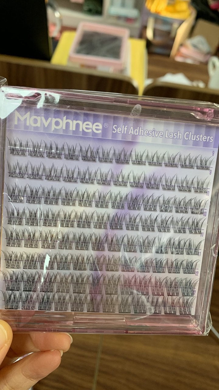 6 packs of lashes