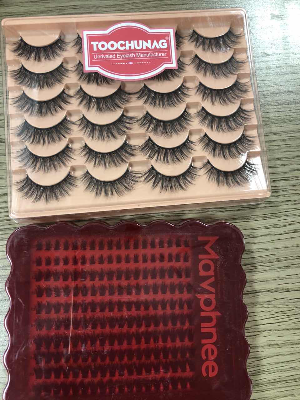 2 packs lashes