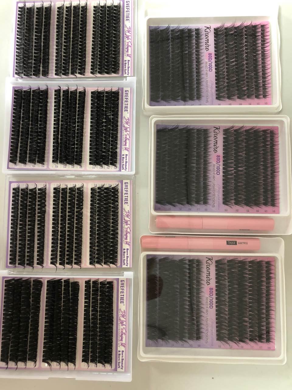 5 packs lashes and 2 glues