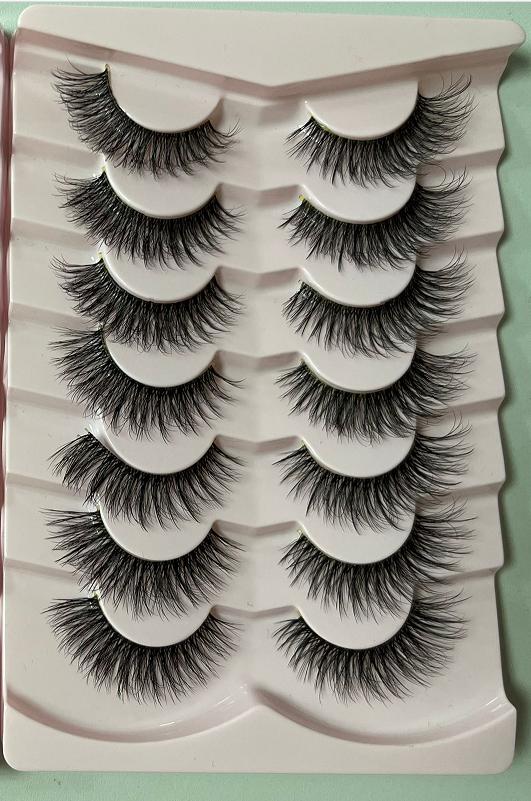 1 pack strip lashes