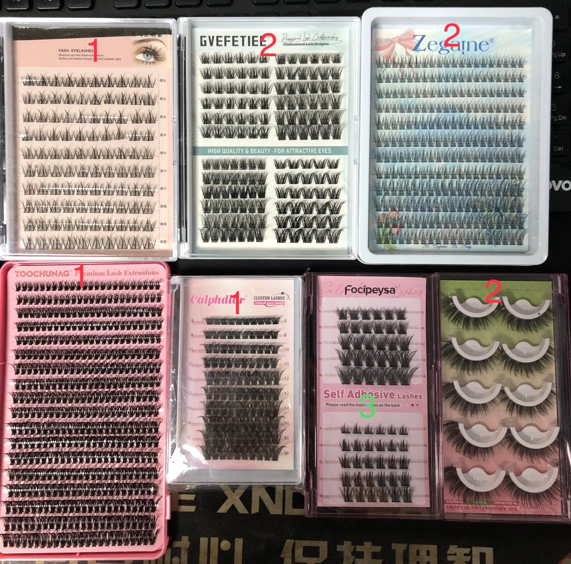 60 packs of lashes + 10 remover