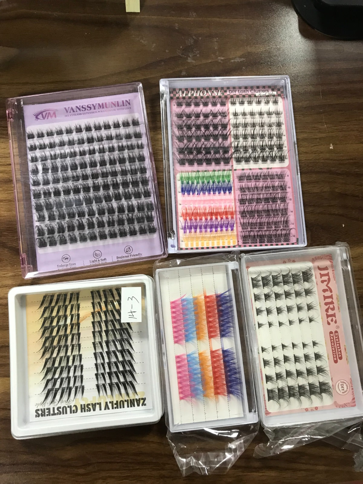 21.70 for 5 packa lashes