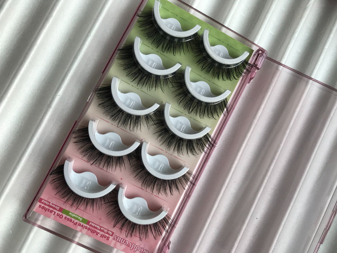 $8.90 for2 trays  lashes