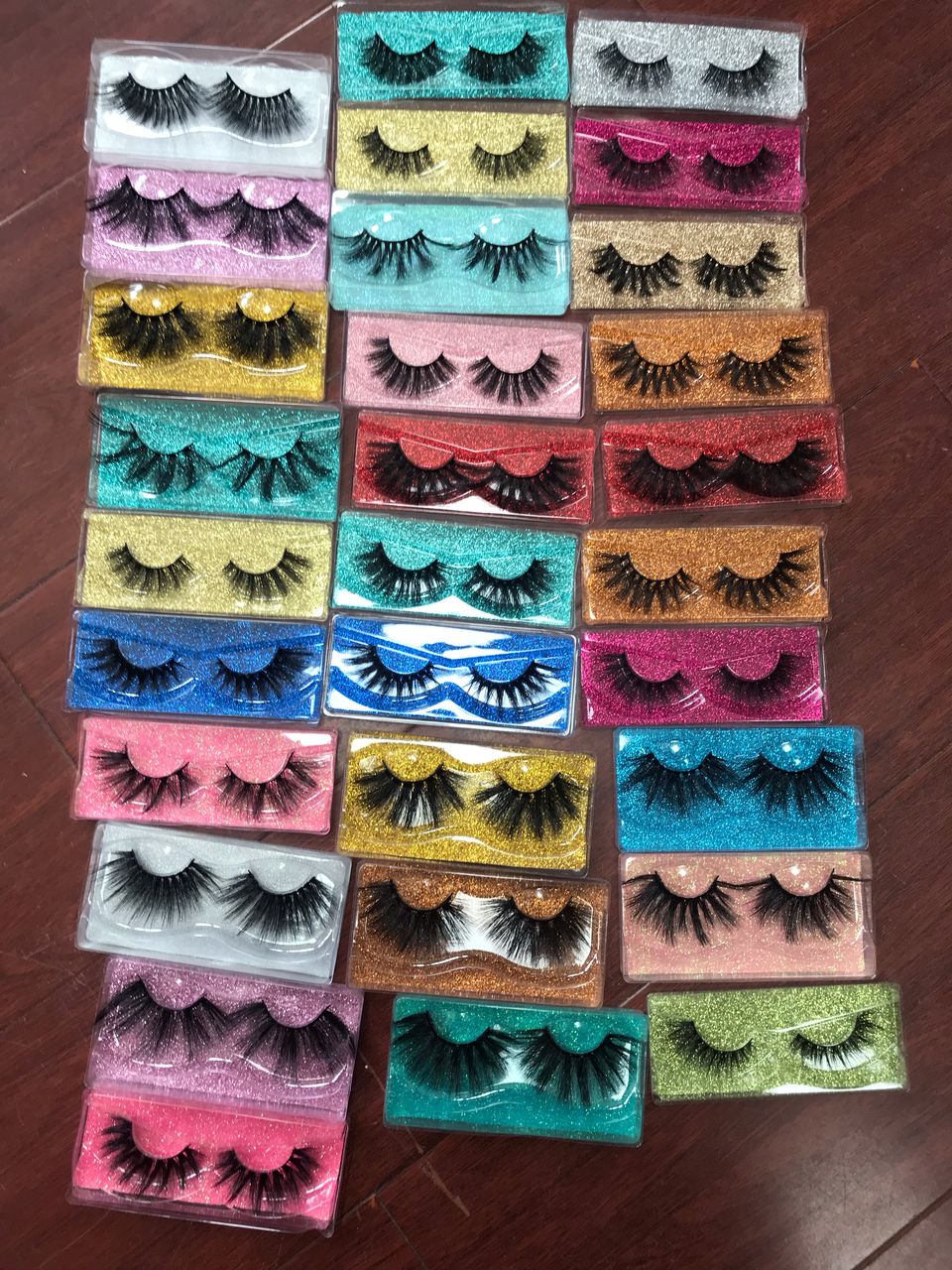 $10 for 30 packs lashes